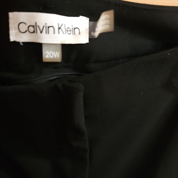 Pants - Picture 2 of 4